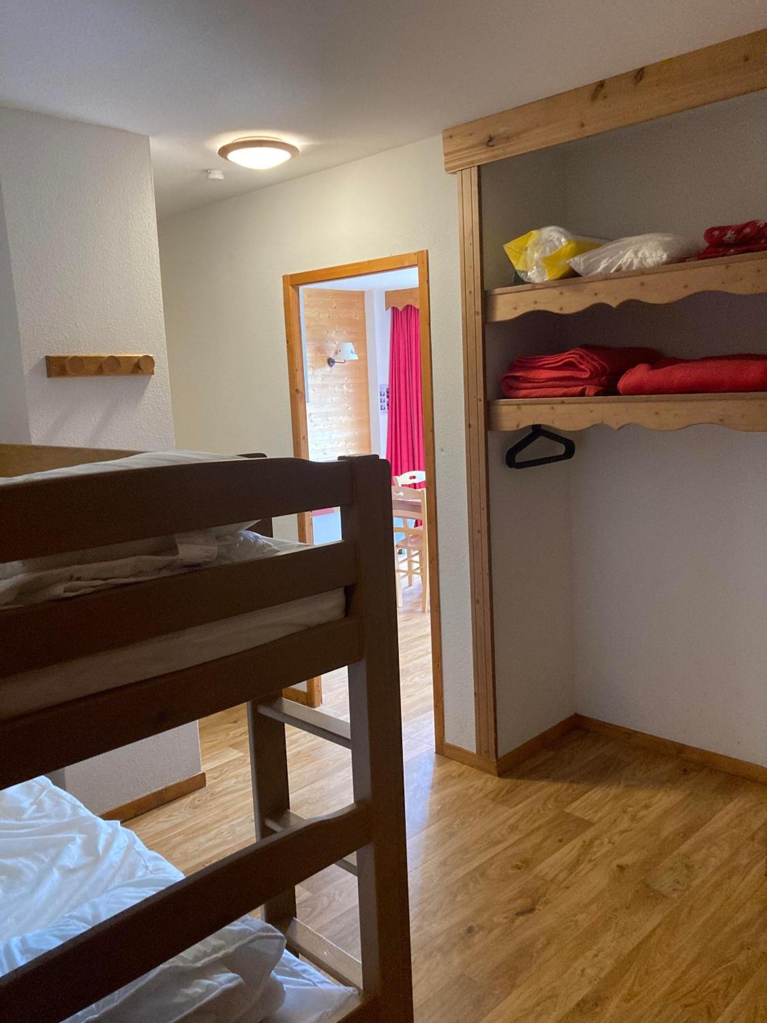 Appartement Pied Des Pistes, Terrasse Wifi Et Parking ฌ็องรุส ภายนอก รูปภาพ